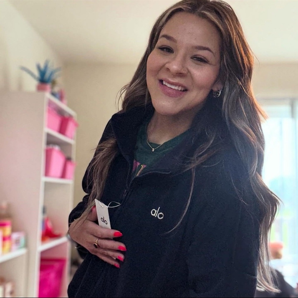 ✨ Hey there! I’m Kalen — the creator behind WiUna Trends LLC!